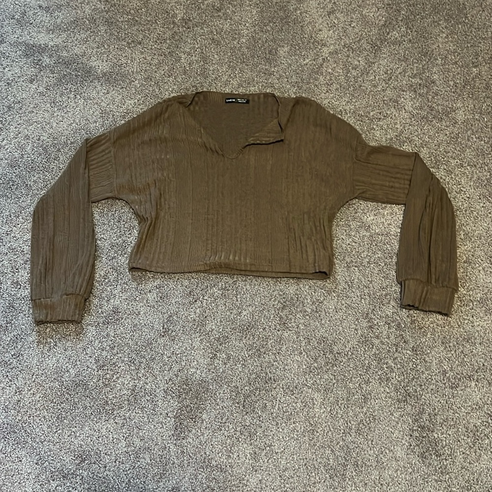 Notched Drop Shoulder Tee